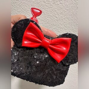 Minnie mouse wallet